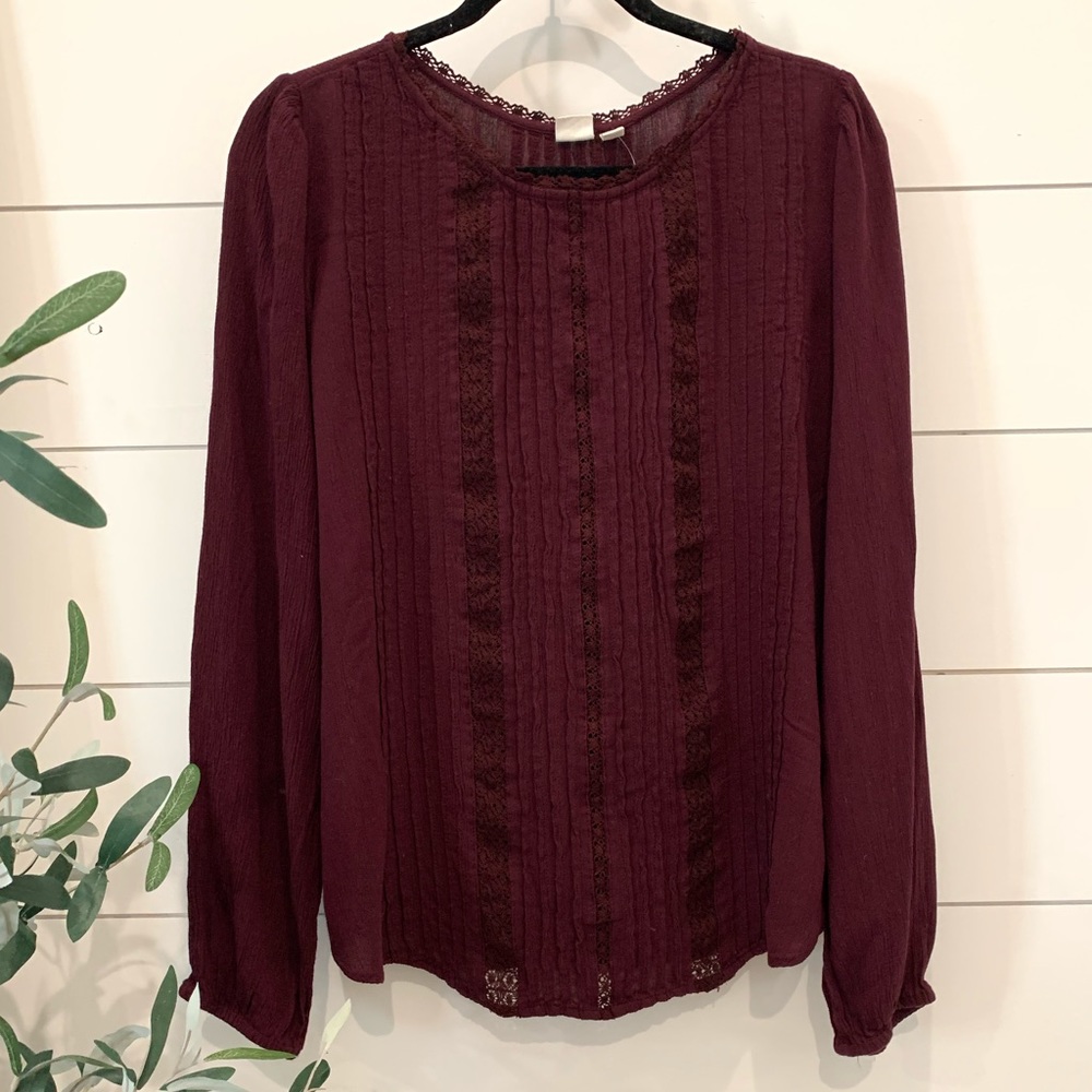 Gap Wine Eyelet detailed Blouse